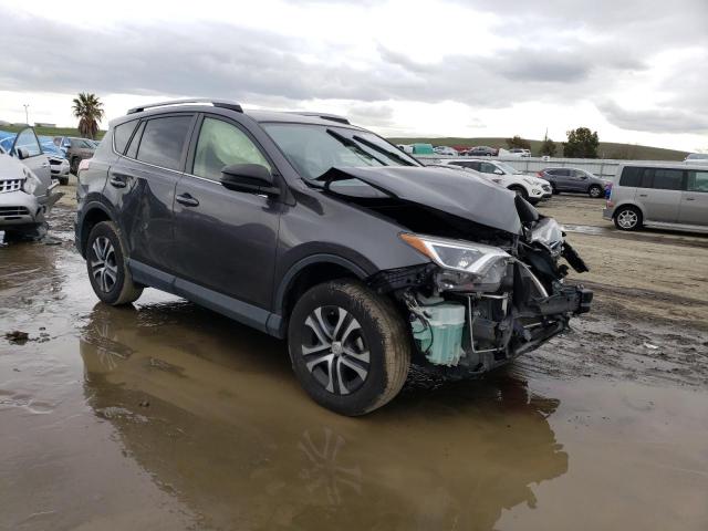 Photo 4 from auction – 2017 TOYOTA RAV4 LE with VIN JTMZFREV0HJ102807
