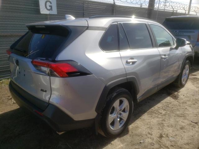 Photo 3 from auction – 2019 TOYOTA RAV4 XLE with VIN 2T3W1RFV2KC027800