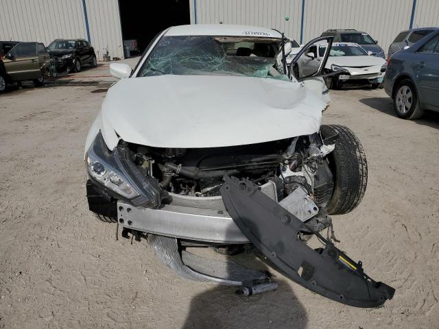 Photo 5 from auction – 2017 NISSAN ALTIMA 2.5 with VIN 1N4AL3AP5HC274755
