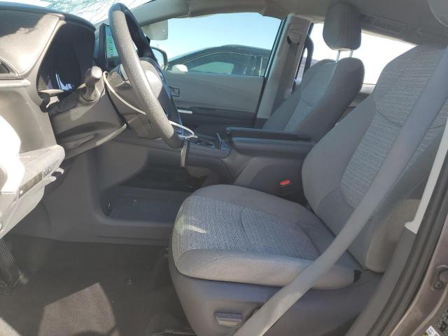 Photo 7 from auction – 2021 TOYOTA SIENNA LE with VIN 5TDKRKECXMS054941