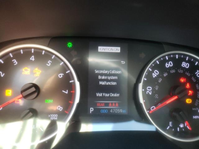 Photo 9 from auction – 2019 TOYOTA RAV4 XLE with VIN 2T3W1RFV2KC027800