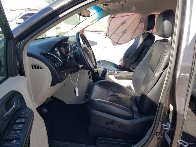 Photo 7 from auction – 2016 CHRYSLER TOWN & COU with VIN 2C4RC1BG4GR294484