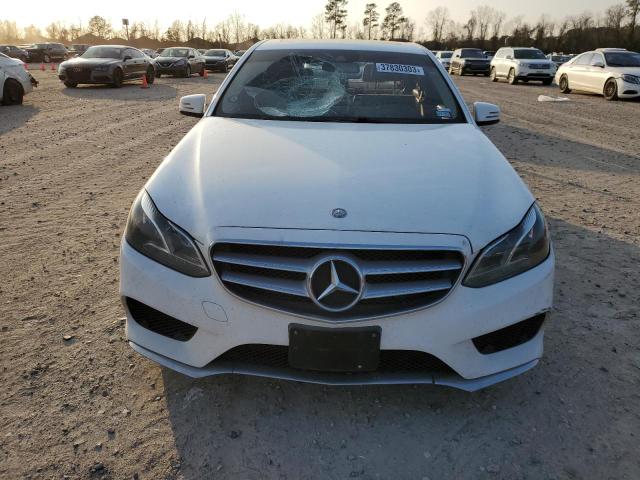 Photo 5 from auction – 2016 MERCEDES-BENZ E 350 with VIN WDDHF5KB2GB211797