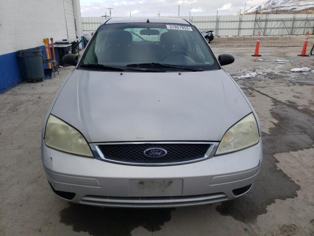 Photo 5 from auction – 2005 FORD FOCUS ZX3 with VIN 3FAFP31N55R145887