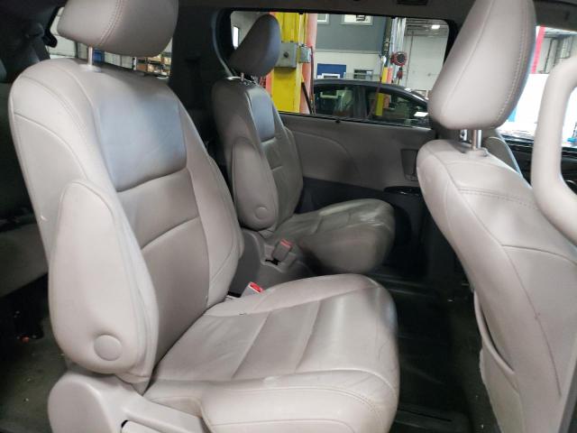 Photo 11 from auction – 2015 TOYOTA SIENNA XLE with VIN 5TDDK3DC1FS124303
