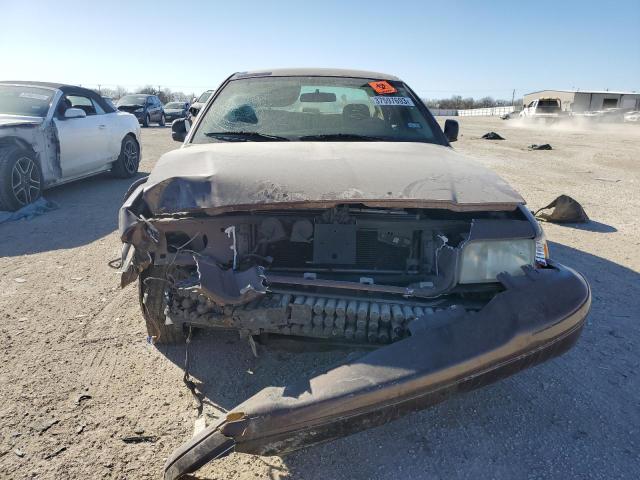 Photo 5 from auction – 2010 FORD CROWN VICT with VIN 2FABP7BV1AX121599