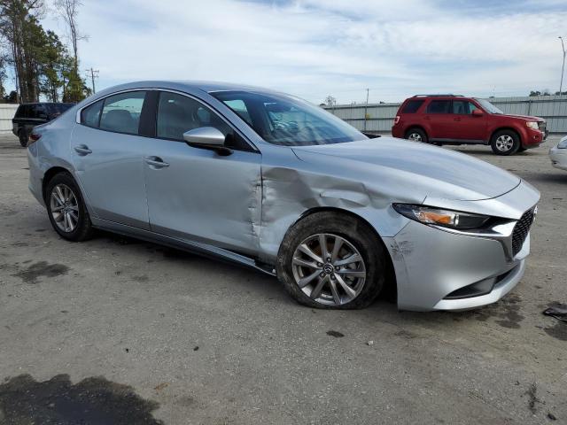 Photo 4 from auction – 2019 MAZDA 3 with VIN 3MZBPABL6KM111277