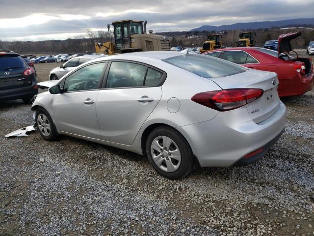 Photo 2 from auction – 2018 KIA FORTE LX with VIN 3KPFK4A76JE179645