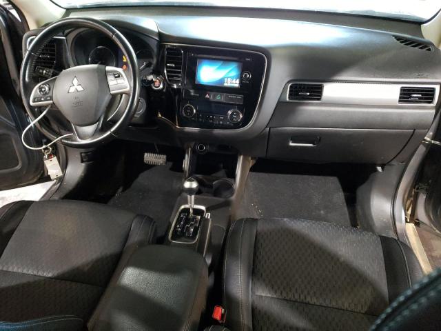 Photo 8 from auction – 2015 MITSUBISHI OUTLANDER with VIN JA4AZ3A31FZ011821