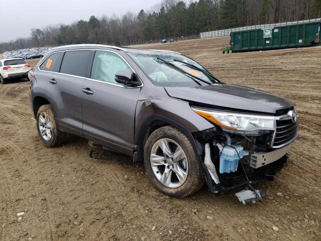 Photo 4 from auction – 2015 TOYOTA HIGHLANDER with VIN 5TDYKRFH3FS094797