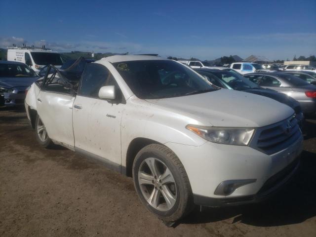 Photo 4 from auction – 2013 TOYOTA HIGHLANDER with VIN 5TDDK3EHXDS219868