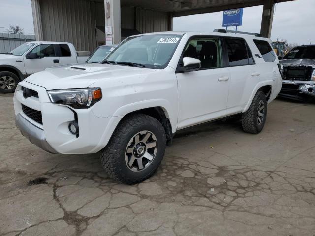 TOYOTA 4RUNNER SR 2017 with VIN JTEBU5JR8H5411504 - Photo from auction