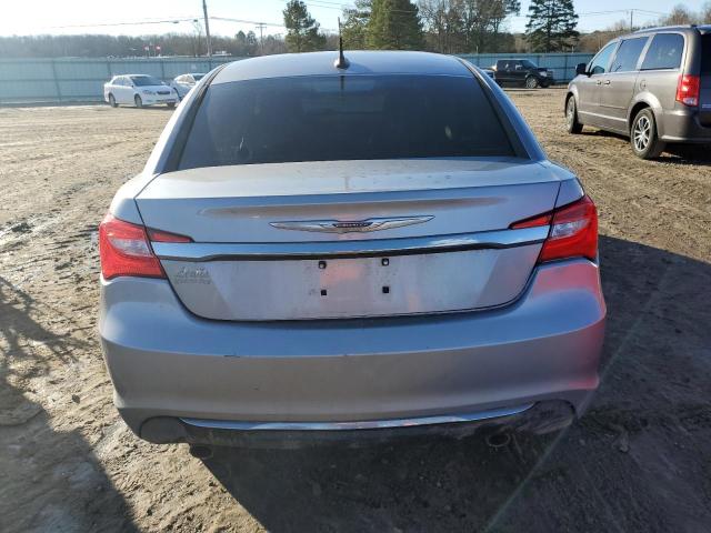 Photo 6 from auction – 2014 CHRYSLER 200 LIMITE with VIN 1C3CCBCG3EN157142