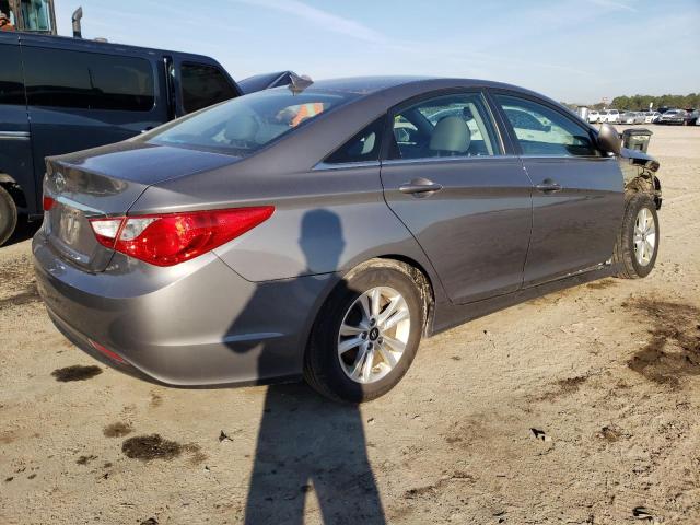 Photo 3 from auction – 2012 HYUNDAI SONATA GLS with VIN 5NPEB4AC3CH327189