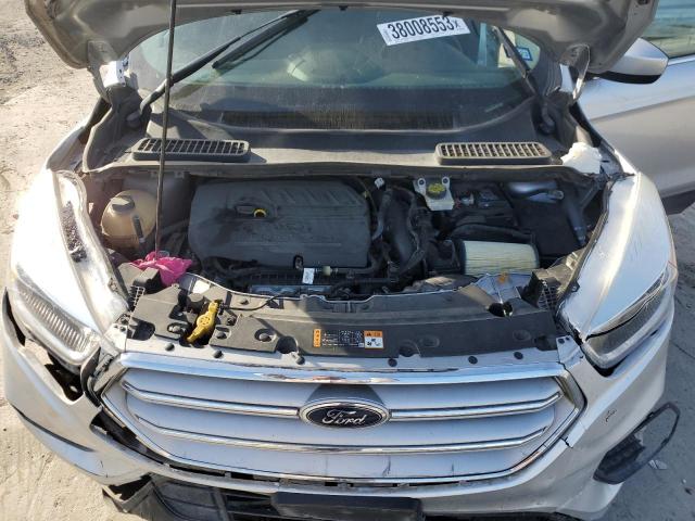 Photo 11 from auction – 2018 FORD ESCAPE SE with VIN 1FMCU0GD4JUC18913