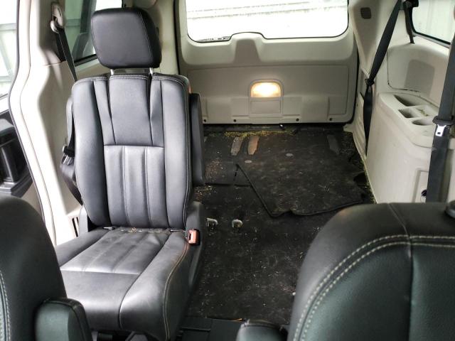 Photo 10 from auction – 2016 CHRYSLER TOWN AND C with VIN 2C4RC1AGXGR159477
