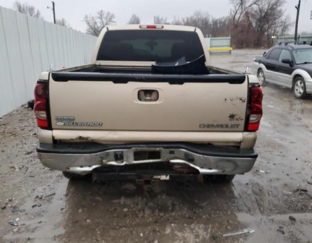 Zdjęcie 6 z aukcji – 2004 CHEVROLET SILVERADO z VIN 2GCEK19T441185215