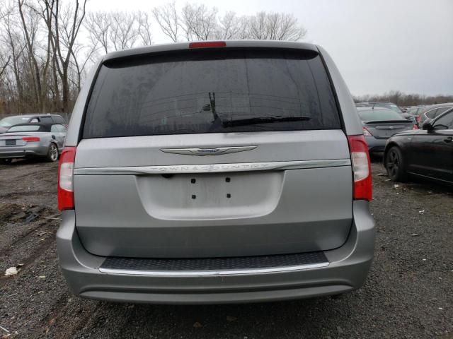 Photo 6 from auction – 2016 CHRYSLER TOWN AND C with VIN 2C4RC1AGXGR159477