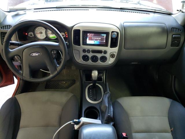 Photo 8 from auction – 2005 FORD ESCAPE XLS with VIN 1FMYU92Z65KC94132