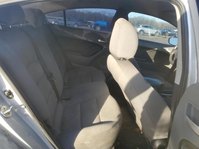 Photo 10 from auction – 2017 KIA FORTE LX with VIN 3KPFK4A77HE038190