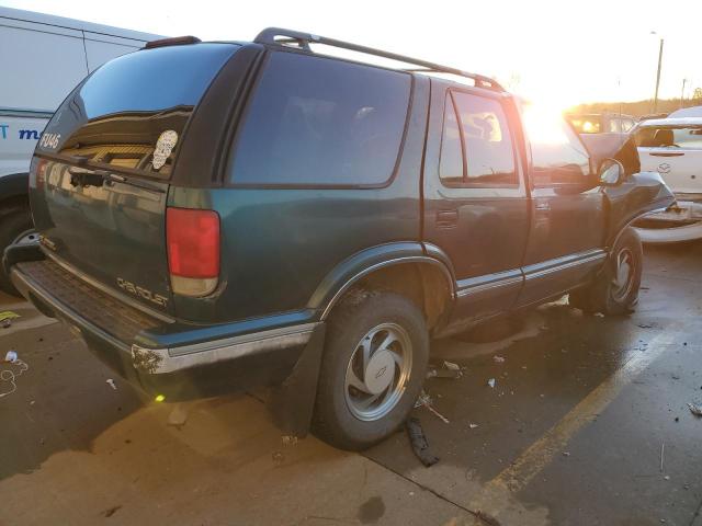 Photo 3 from auction – 1997 CHEVROLET BLAZER with VIN 1GNDT13WXV2118915
