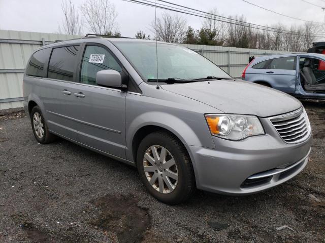 Photo 4 from auction – 2016 CHRYSLER TOWN AND C with VIN 2C4RC1AGXGR159477