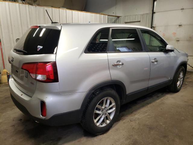 Photo 3 from auction – 2014 KIA SORENTO LX with VIN 5XYKTCA60EG544522