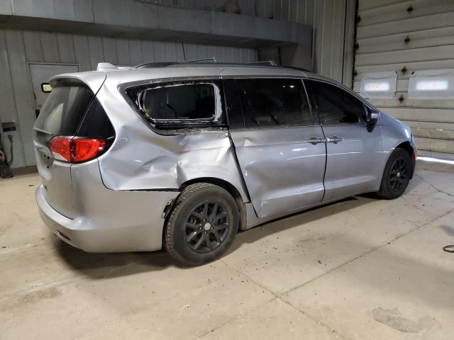 Photo 3 from auction – 2017 CHRYSLER PACIFICA T with VIN 2C4RC1DG9HR769920