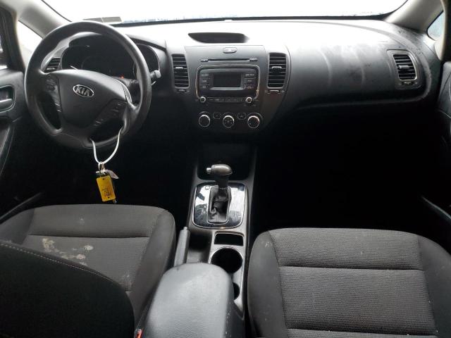 Photo 8 from auction – 2017 KIA FORTE LX with VIN 3KPFK4A76HE129063