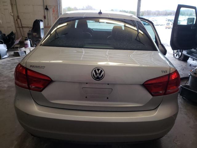Photo 6 from auction – 2014 VOLKSWAGEN PASSAT S with VIN 1VWAT7A37EC025171