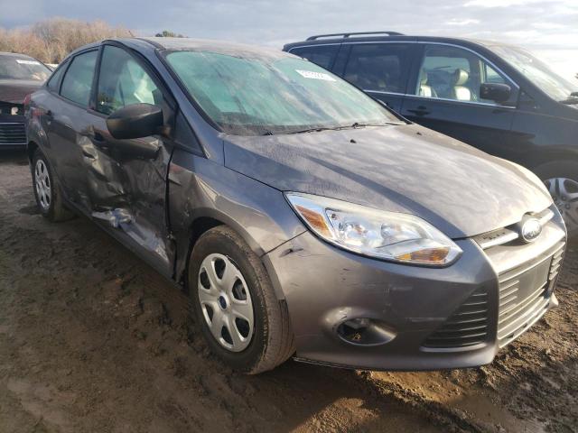 Photo 4 from auction – 2013 FORD FOCUS S with VIN 1FADP3E23DL371446