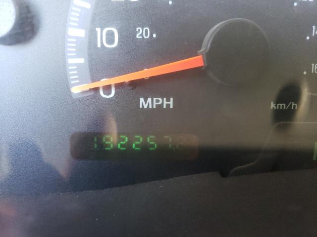 Photo 9 from auction – 2002 FORD F150 SUPER with VIN 1FTRW07L62KB91131