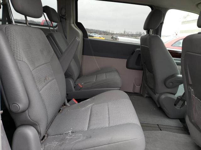 Photo 11 from auction – 2009 CHRYSLER TOWN & COU with VIN 2A8HR541X9R673852