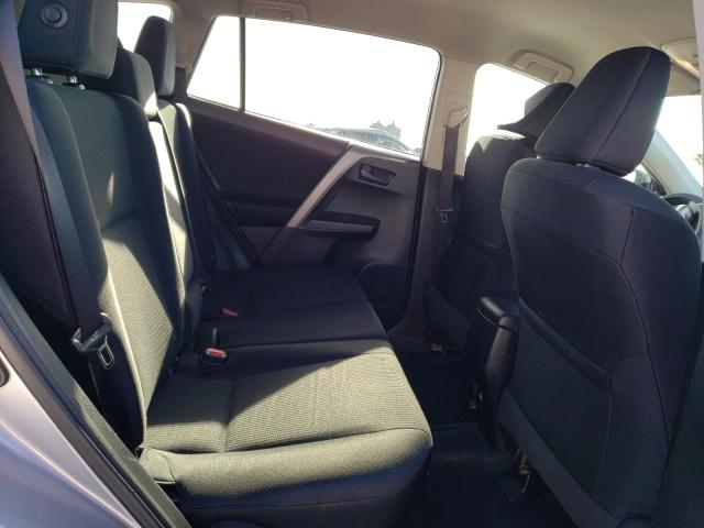 Photo 11 from auction – 2017 TOYOTA RAV4 LE with VIN 2T3ZFREV0HW342926