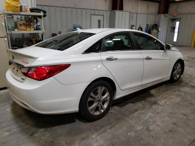 Photo 3 from auction – 2011 HYUNDAI SONATA SE with VIN 5NPEC4AC2BH001850