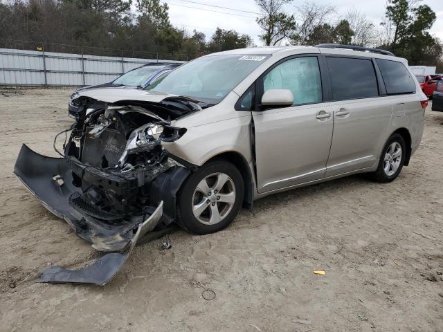 TOYOTA SIENNA LE 2017 with VIN 5TDKZ3DC1HS788087 - Photo from auction