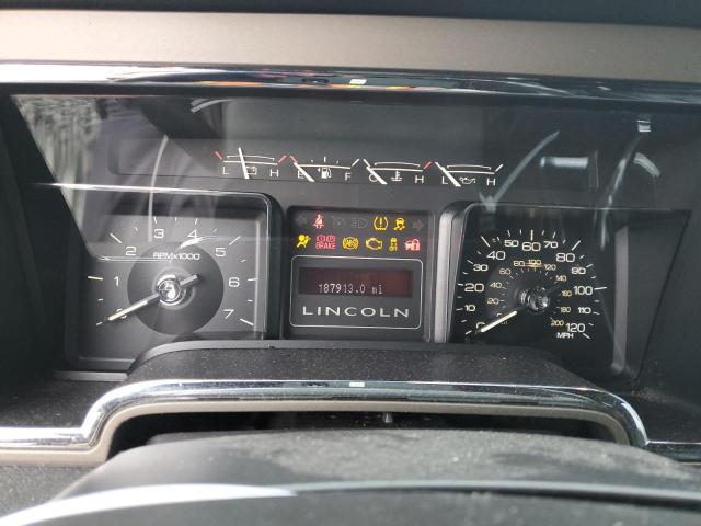 Photo 9 from auction – 2012 LINCOLN NAVIGATOR with VIN 5LMJJ3J57CEL01085