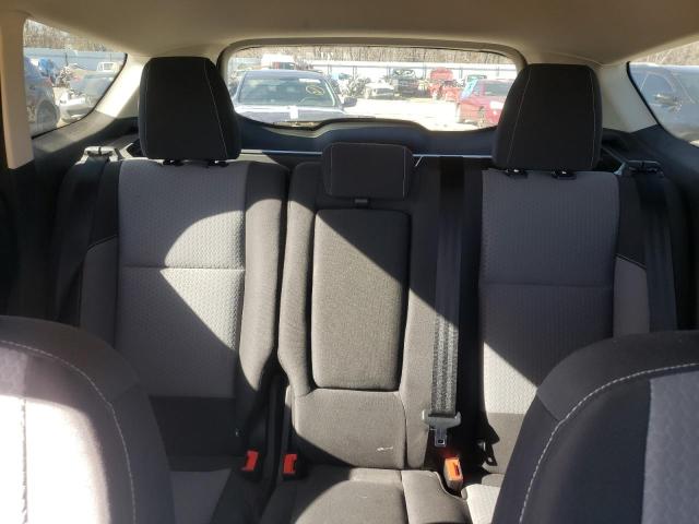 Photo 10 from auction – 2018 FORD ESCAPE SE with VIN 1FMCU0GD1JUC87476