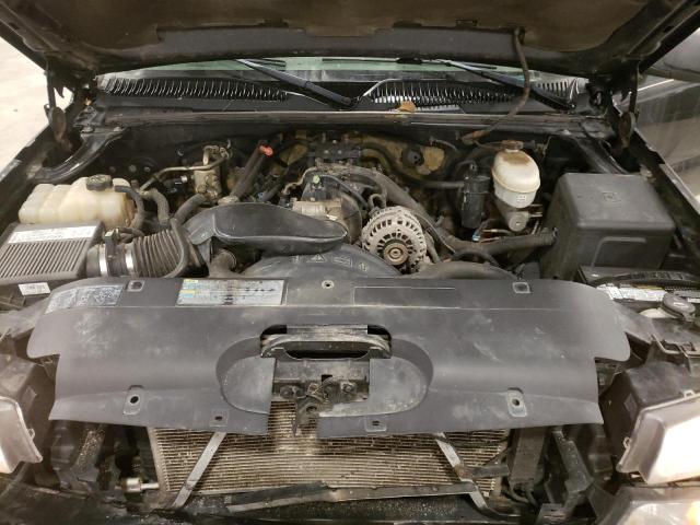 Photo 11 from auction – 2004 CHEVROLET SILVERADO with VIN 2GCEK19V641362770