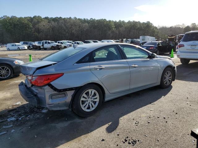 Photo 3 from auction – 2011 HYUNDAI SONATA with VIN 5NPEB4AC1BH067230