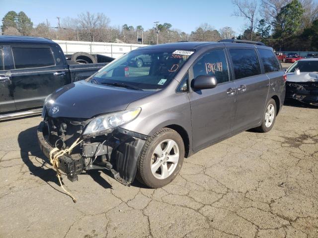 TOYOTA SIENNA LE 2015 with VIN 5TDKK3DC5FS588606 - Photo from auction