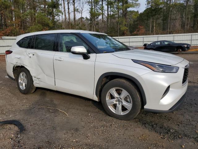 Photo 4 from auction – 2022 TOYOTA HIGHLANDER with VIN 5TDCZRAH8NS133654