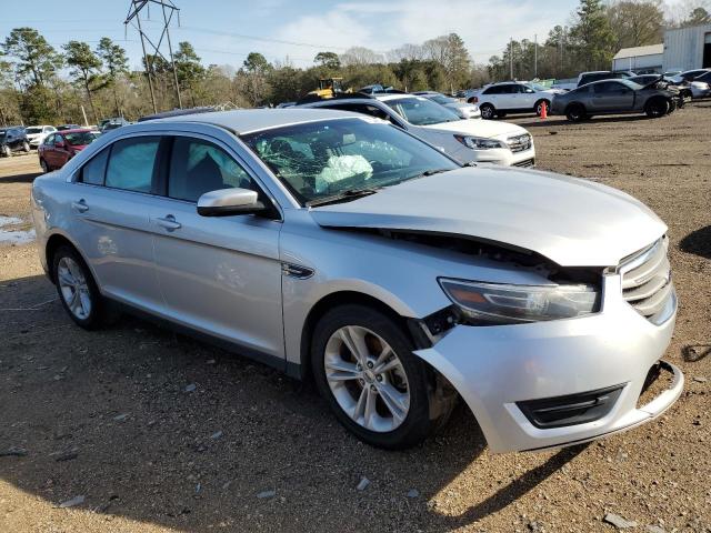 Photo 4 from auction – 2014 FORD TAURUS SEL with VIN 1FAHP2E8XEG170170