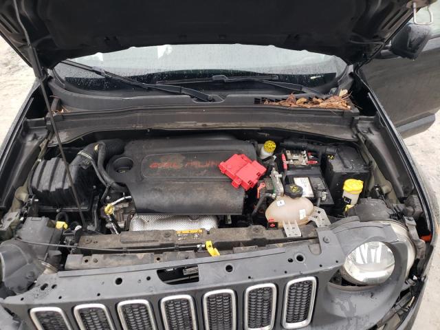 Photo 12 from auction – 2018 JEEP RENEGADE L with VIN ZACCJABB9JPJ45335