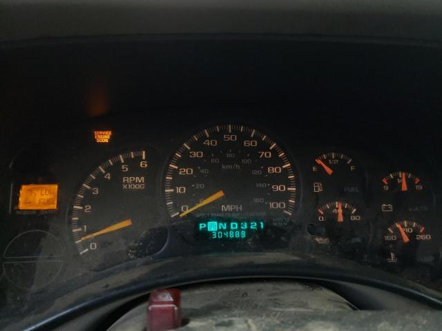 Photo 9 from auction – 2000 CHEVROLET SILVERADO with VIN 1GCEK19T4YE313232