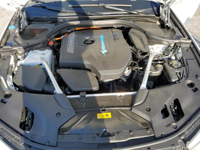 Photo 11 from auction – 2018 BMW 530E with VIN WBAJA9C56JB252951