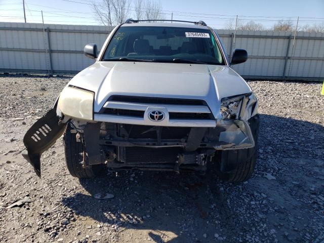 Photo 5 from auction – 2004 TOYOTA 4RUNNER SR with VIN JTEZU14RX40026679