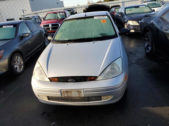 Photo 5 from auction – 2001 FORD FOCUS SE with VIN 1FAHP34331W114017