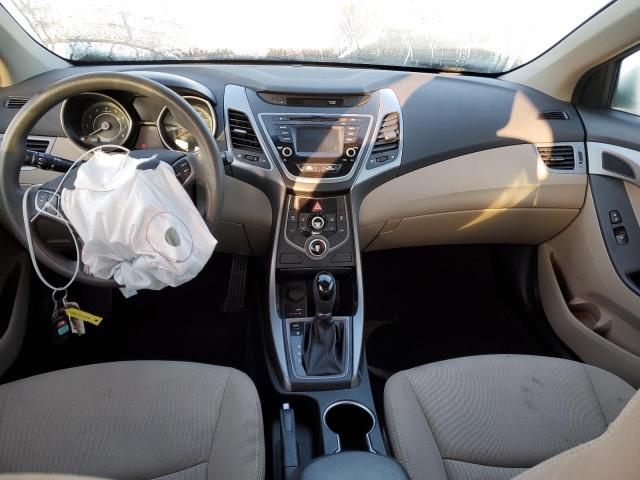 Photo 8 from auction – 2016 HYUNDAI ELANTRA SE with VIN 5NPDH4AE8GH780189