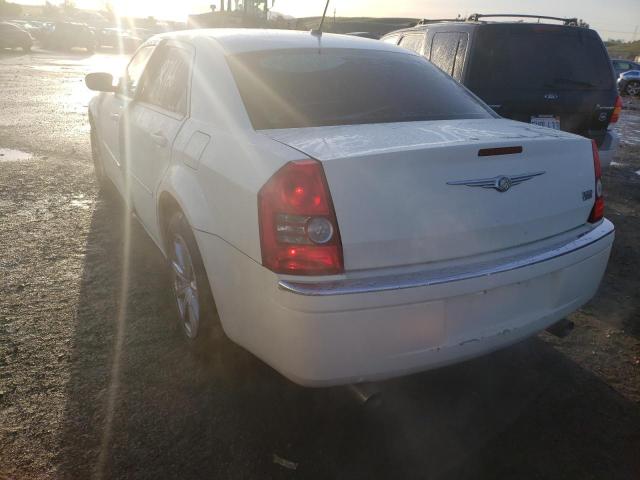 Photo 2 from auction – 2008 CHRYSLER 300 LIMITE with VIN 2C3KA33G28H187379